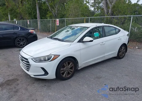 2017 Hyundai Elantra Se z USA, uszkodzony, nr VIN 5NPD84LF7HH058347